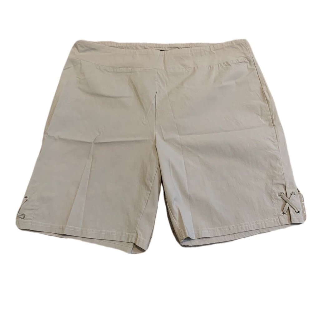 3/$15 Lily Morgan Khaki Cargo Shorts Women's XL Lace-Up Hem Pockets